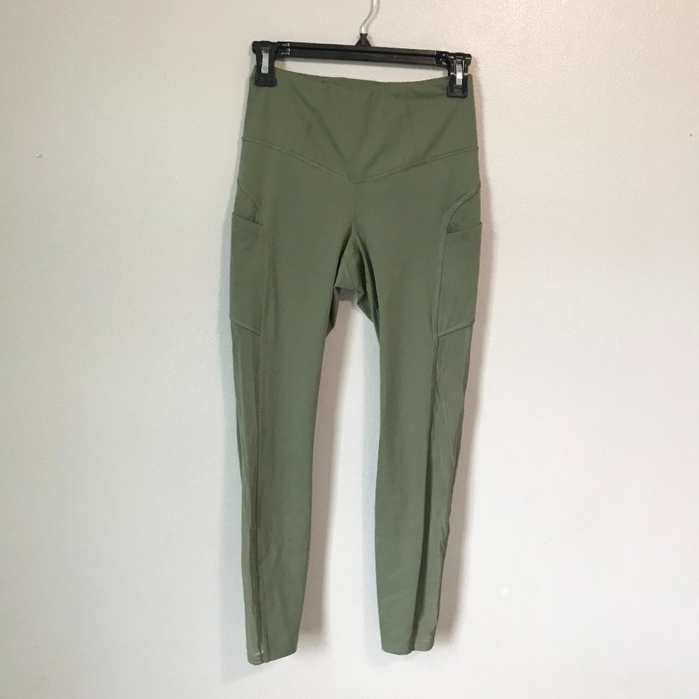 THE NORTH FACE Green FlashDry Pocket Leggings
